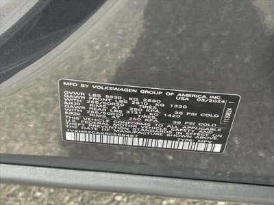 2024 Volkswagen Atlas 2.0T SE w/Technology