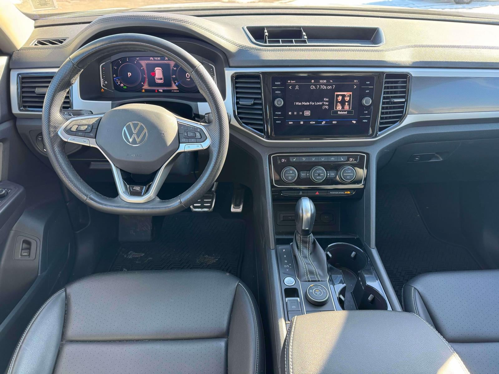 2023 Volkswagen Atlas 3.6L V6 SEL R-Line Black