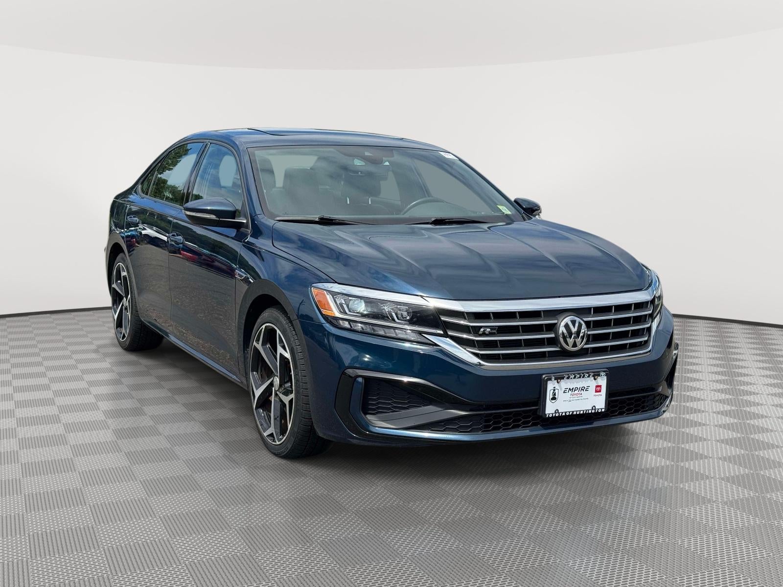 2021 Volkswagen Passat 2.0T R-Line