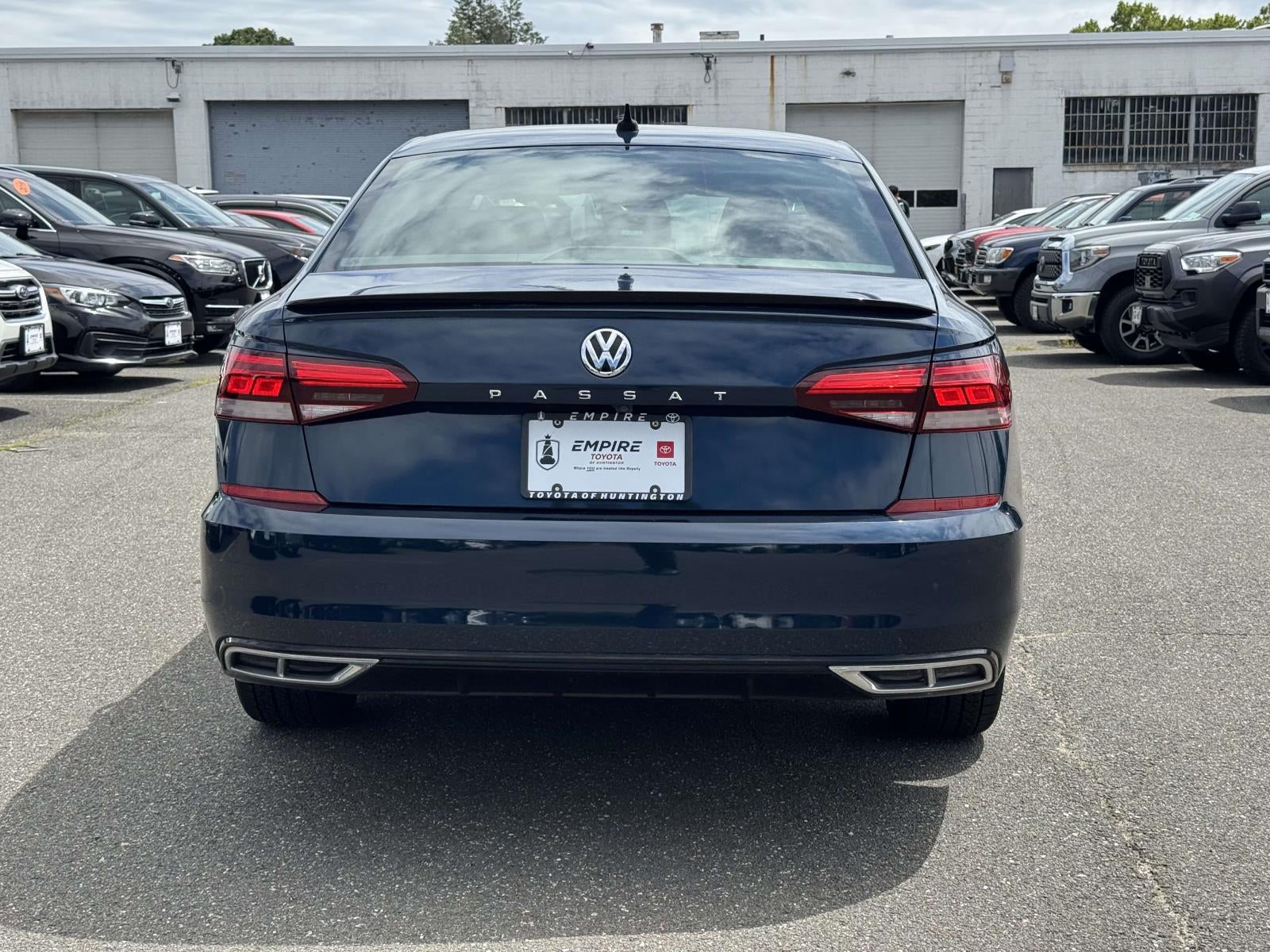 2021 Volkswagen Passat 2.0T R-Line