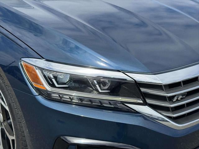 2021 Volkswagen Passat 2.0T R-Line