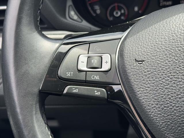 2021 Volkswagen Passat 2.0T R-Line