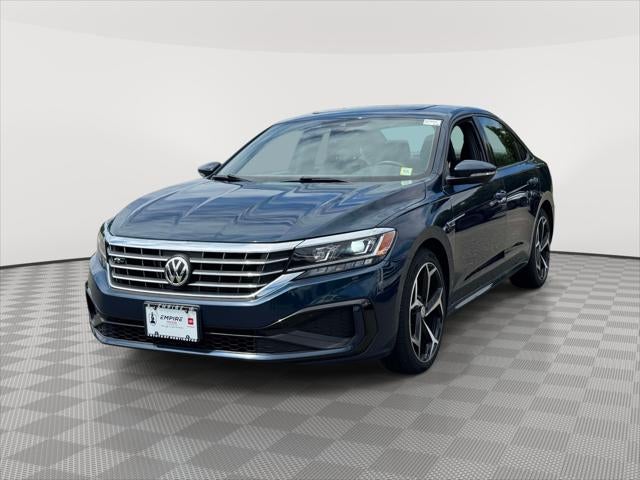 2021 Volkswagen Passat 2.0T R-Line