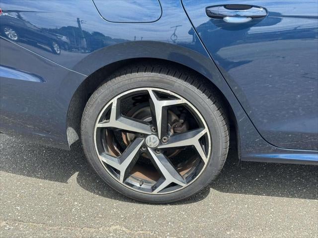 2021 Volkswagen Passat 2.0T R-Line