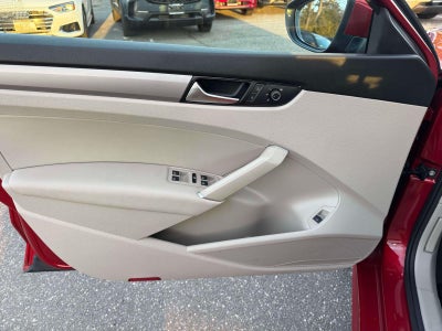 2022 Volkswagen Passat 2.0T SE