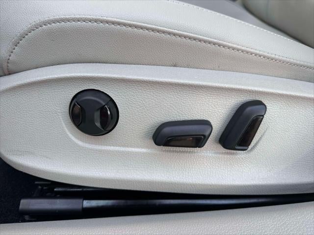 2022 Volkswagen Passat 2.0T SE