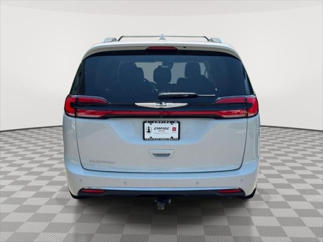 2021 Chrysler Pacifica Touring L