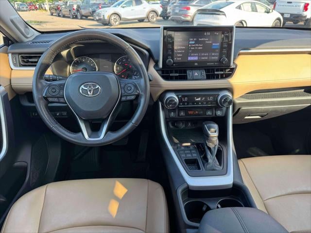 2021 Toyota RAV4 XLE Premium