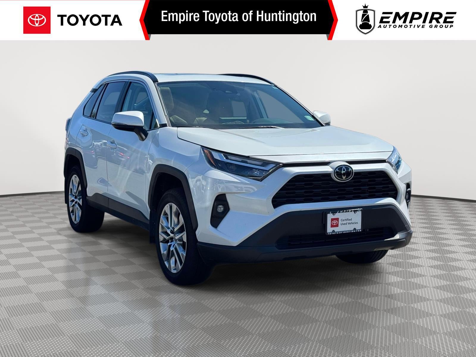 2023 Toyota RAV4 XLE Premium