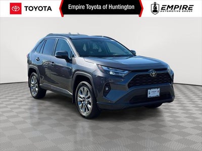 2023 Toyota RAV4 XLE Premium