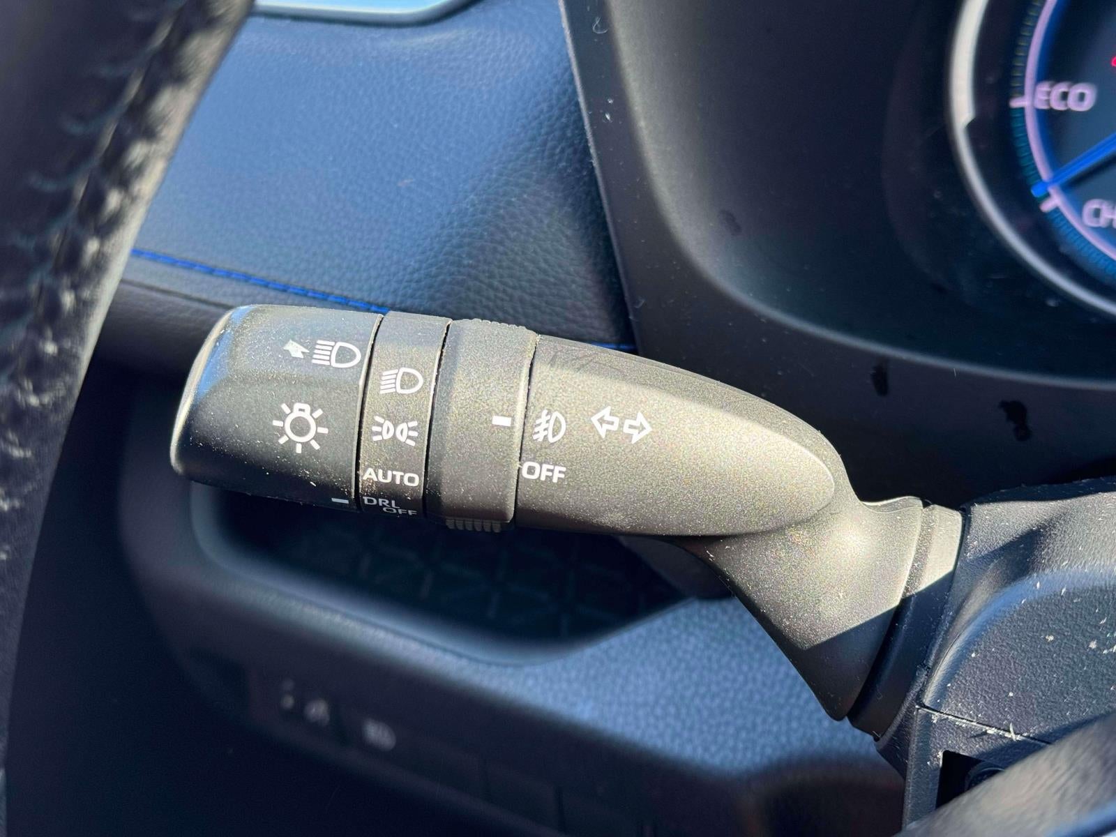 2019 Toyota RAV4 Hybrid XSE