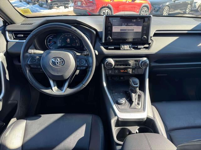 2019 Toyota RAV4 Hybrid XSE