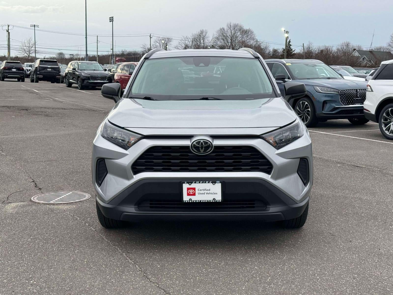 2020 Toyota RAV4 LE