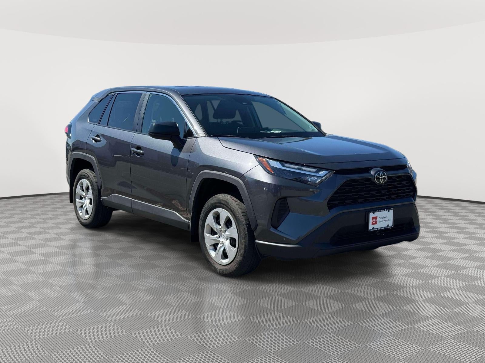 2023 Toyota RAV4 LE