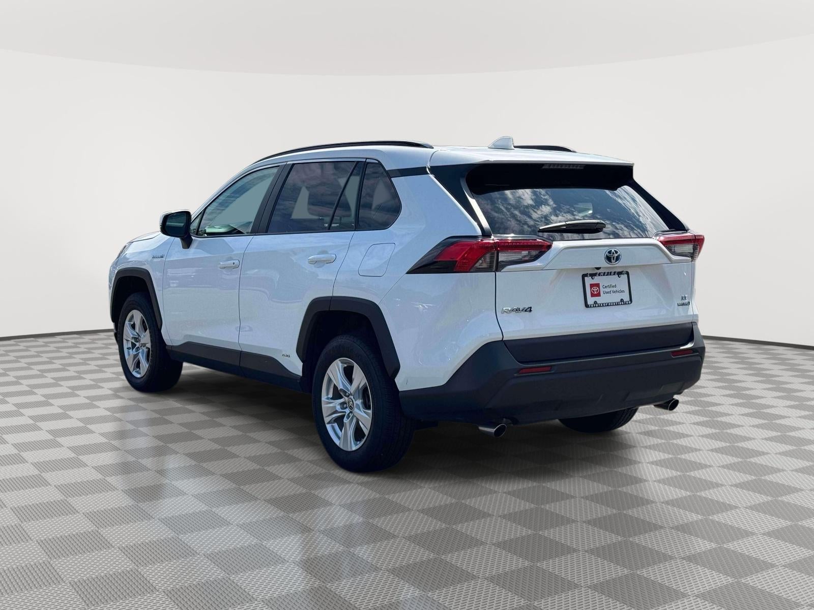2021 Toyota RAV4 Hybrid LE