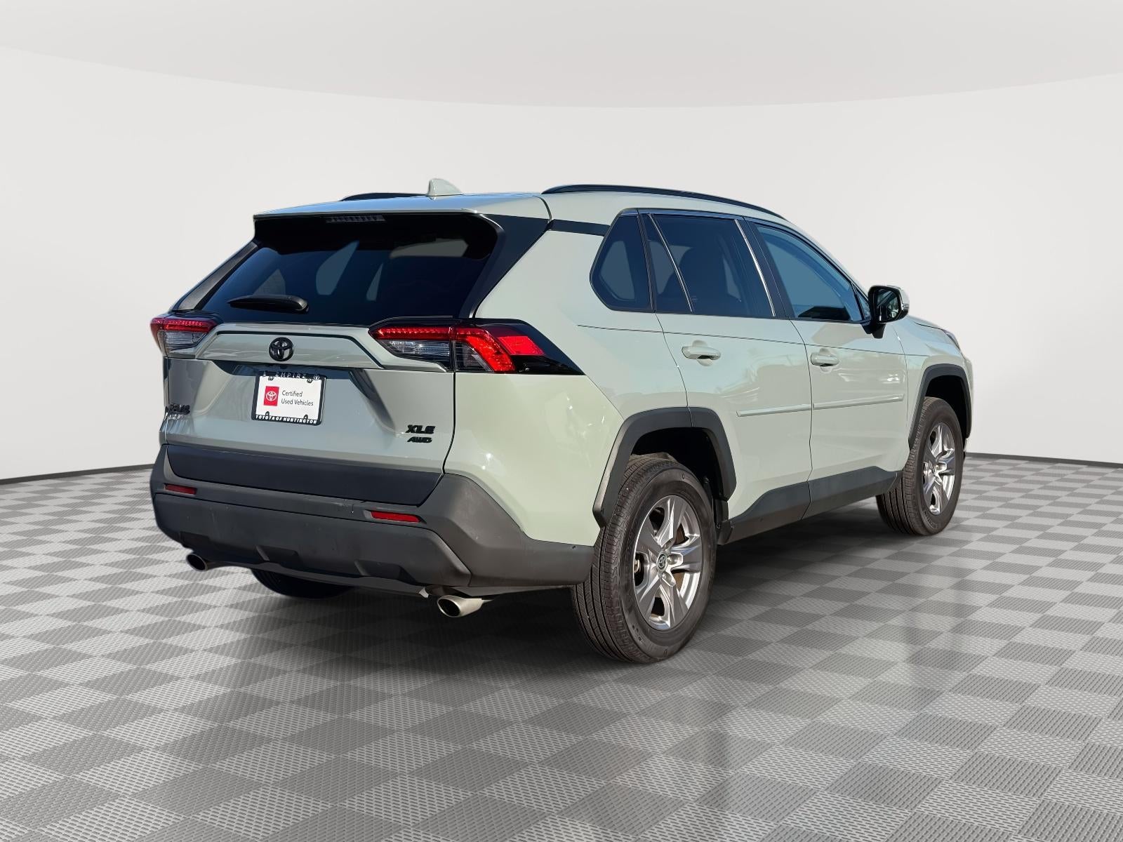 2023 Toyota RAV4 XLE