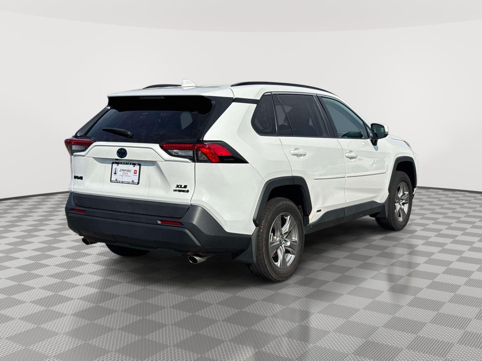 2023 Toyota RAV4 Hybrid XLE