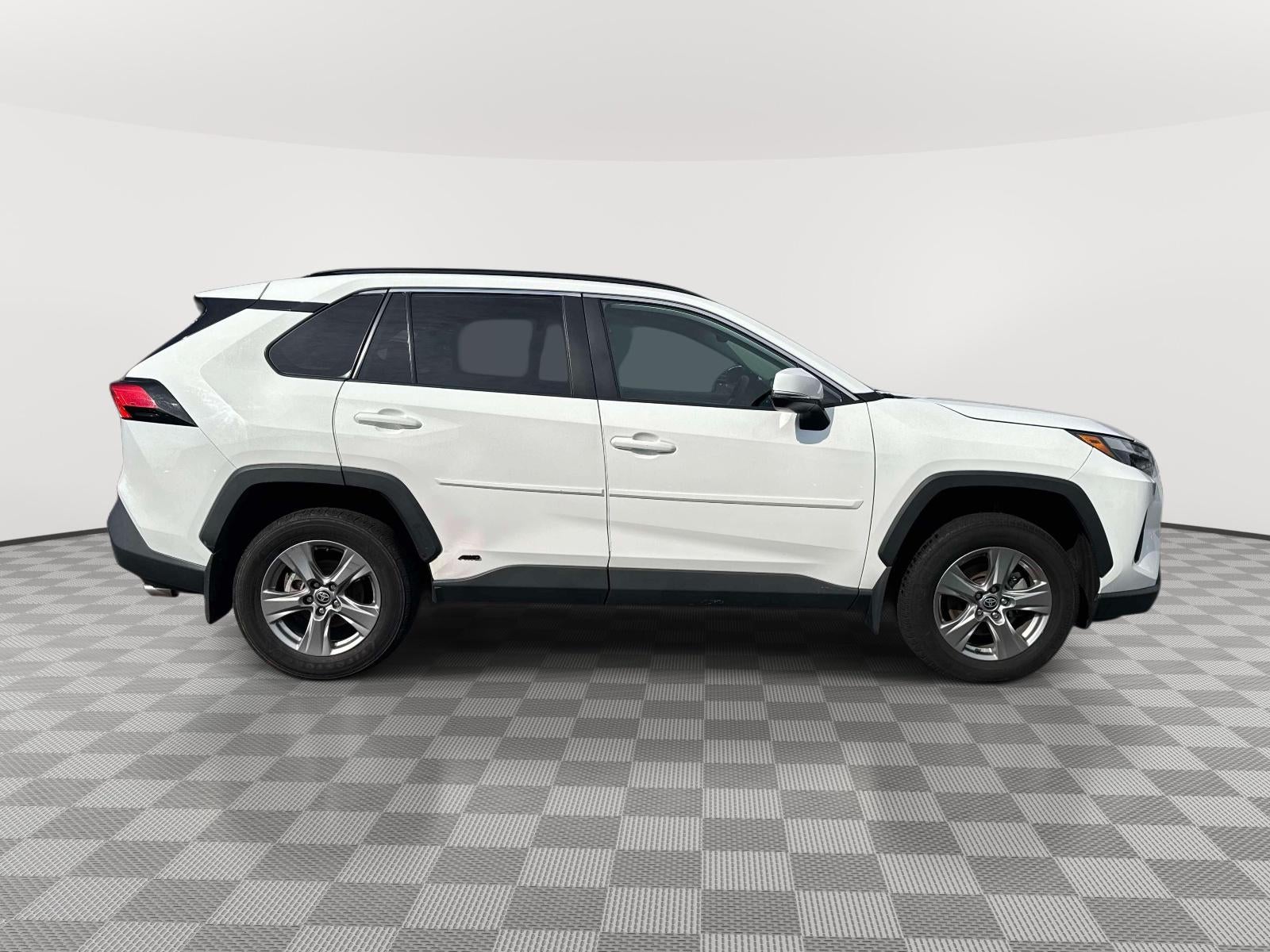 2023 Toyota RAV4 Hybrid XLE