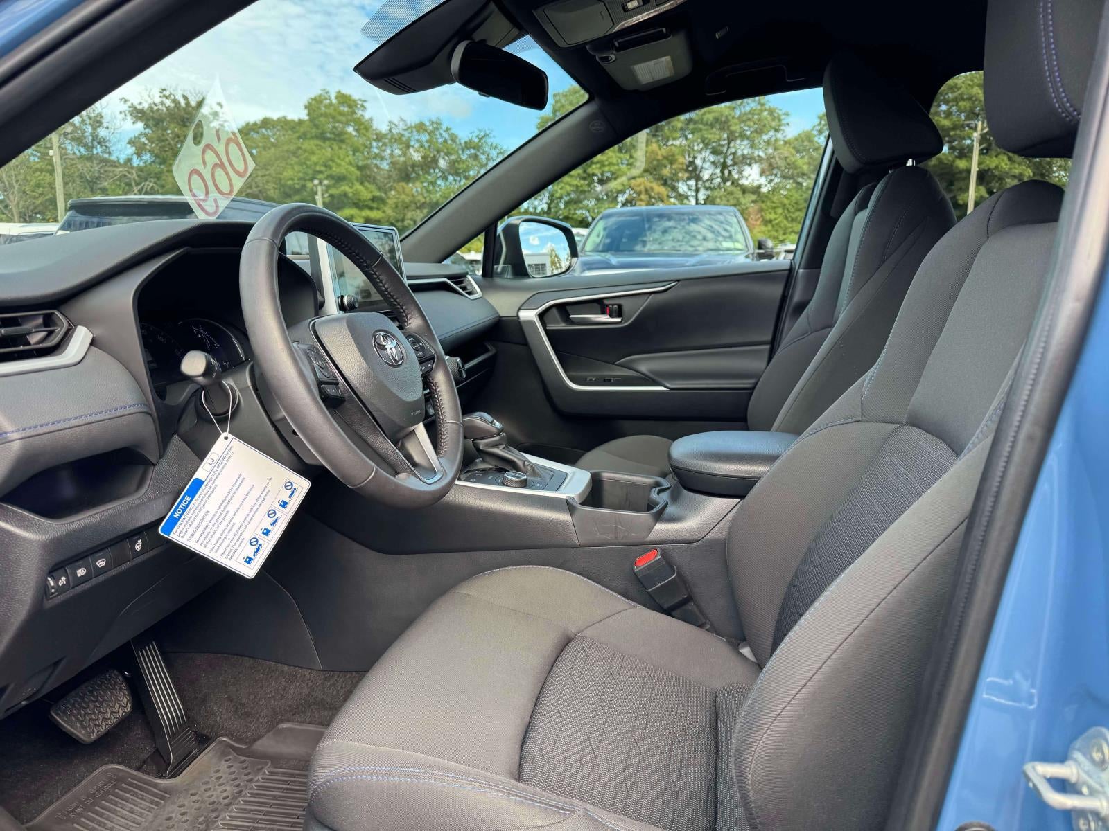 2024 Toyota RAV4 Hybrid SE