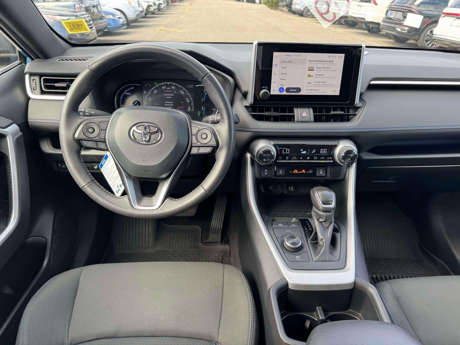 2024 Toyota RAV4 Hybrid SE