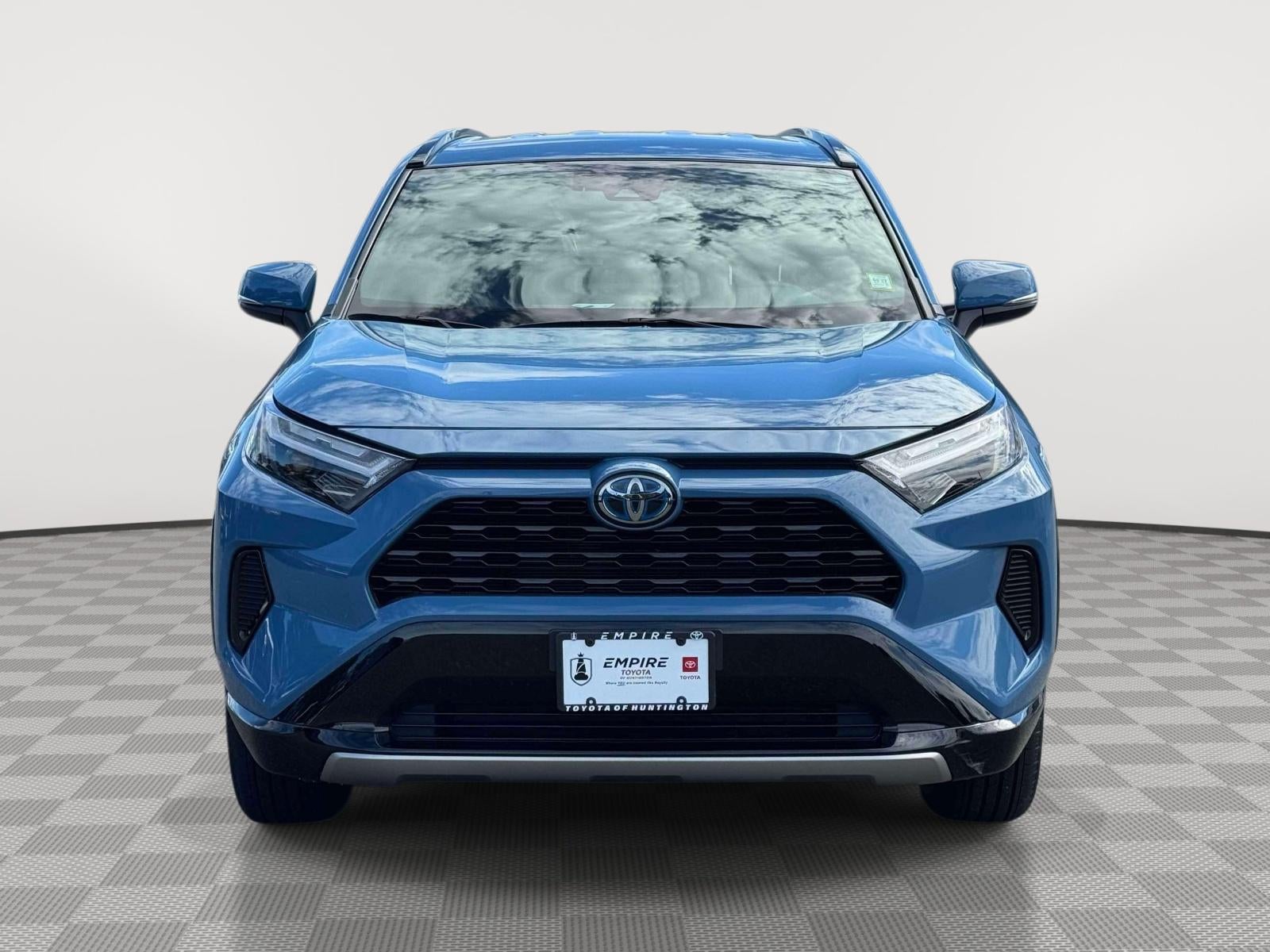 2024 Toyota RAV4 Hybrid SE
