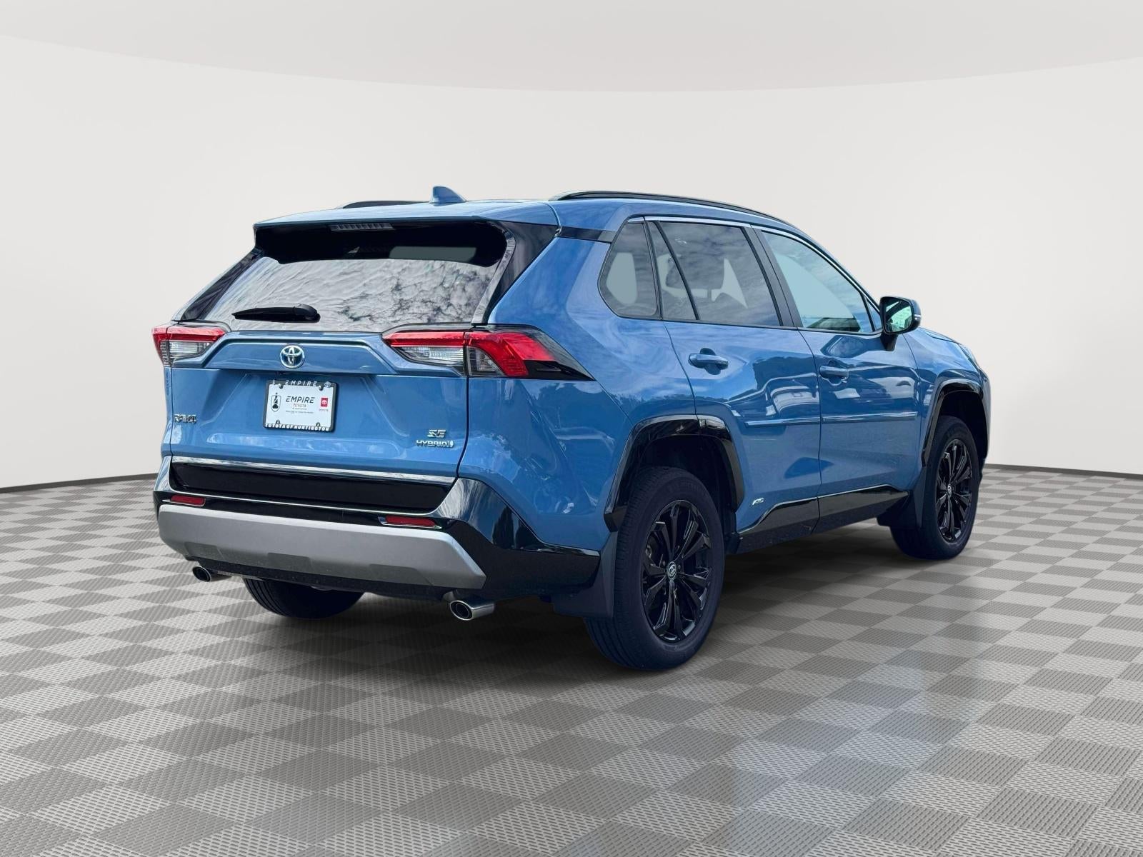2024 Toyota RAV4 Hybrid SE