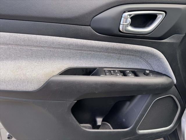 2022 Jeep Compass Latitude Lux 4x4