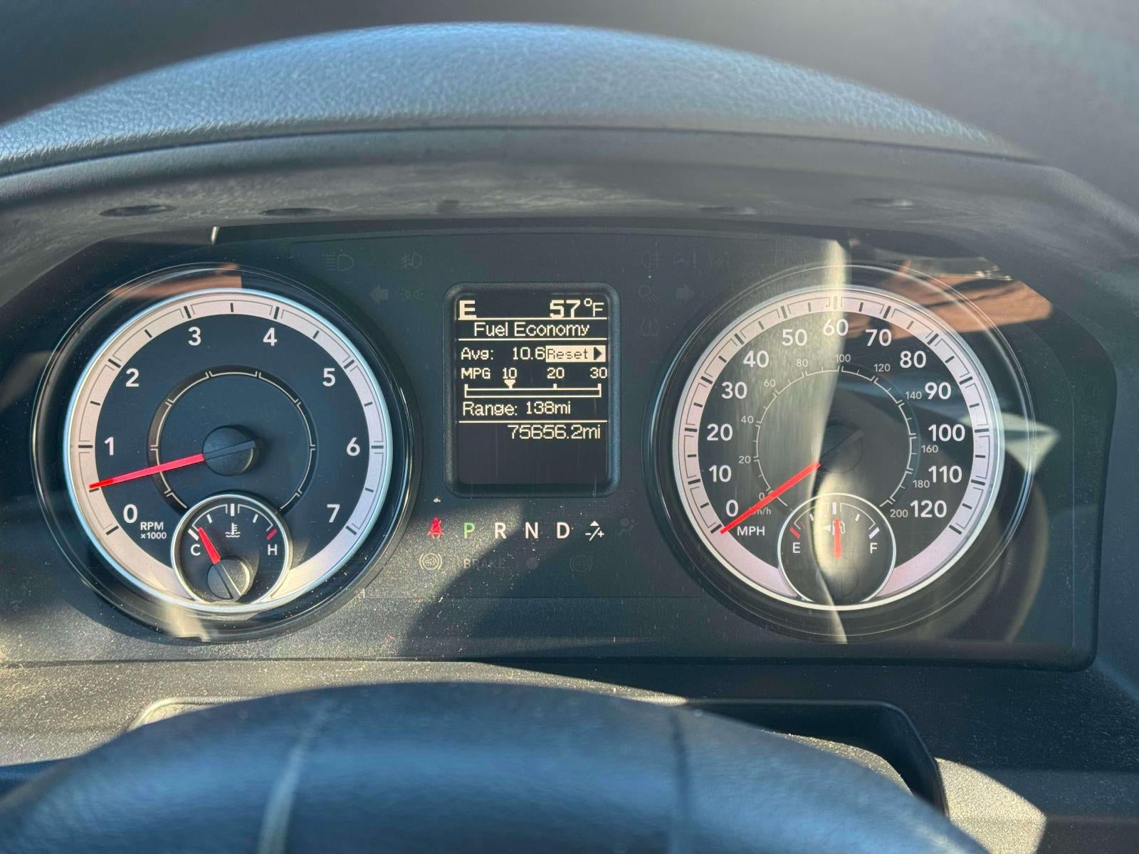 2018 RAM 1500 Express Crew Cab 4x4 57' Box