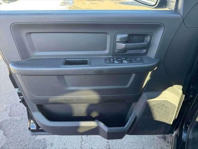 2018 RAM 1500 Express Crew Cab 4x4 57' Box