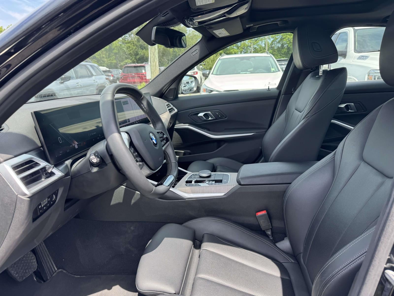 2025 BMW 330i xDrive