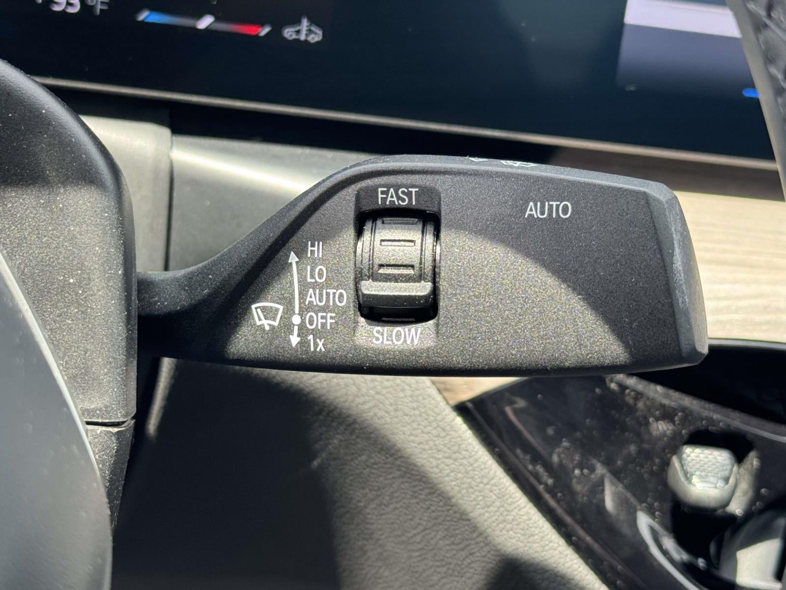 2025 BMW 330i xDrive