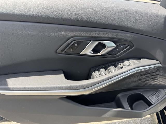 2025 BMW 330i xDrive