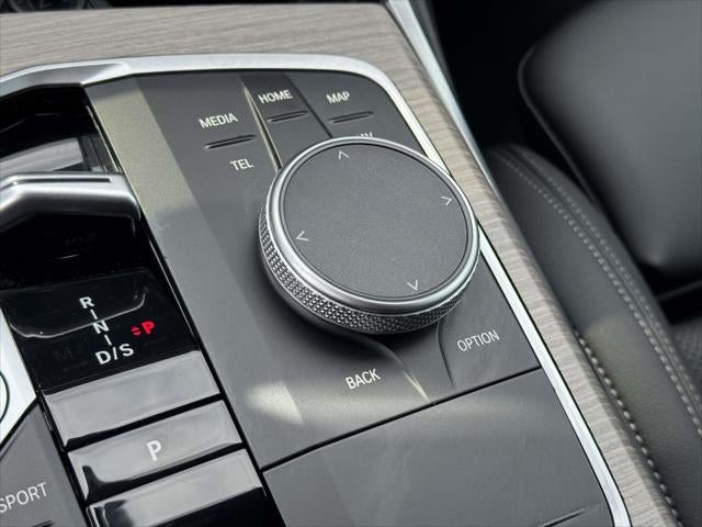 2025 BMW 330i xDrive