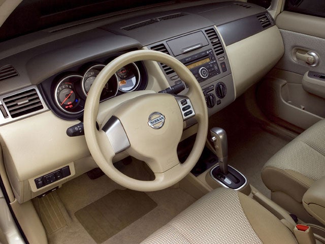 2008 Nissan Versa 1.8S