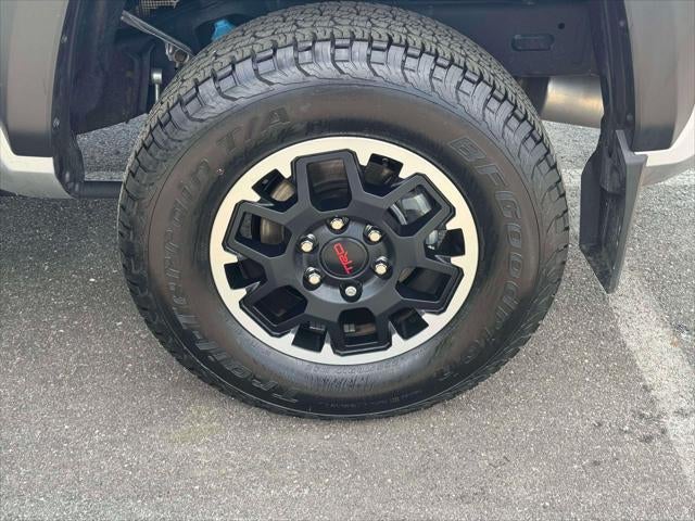 2024 Toyota Tacoma TRD Off Road