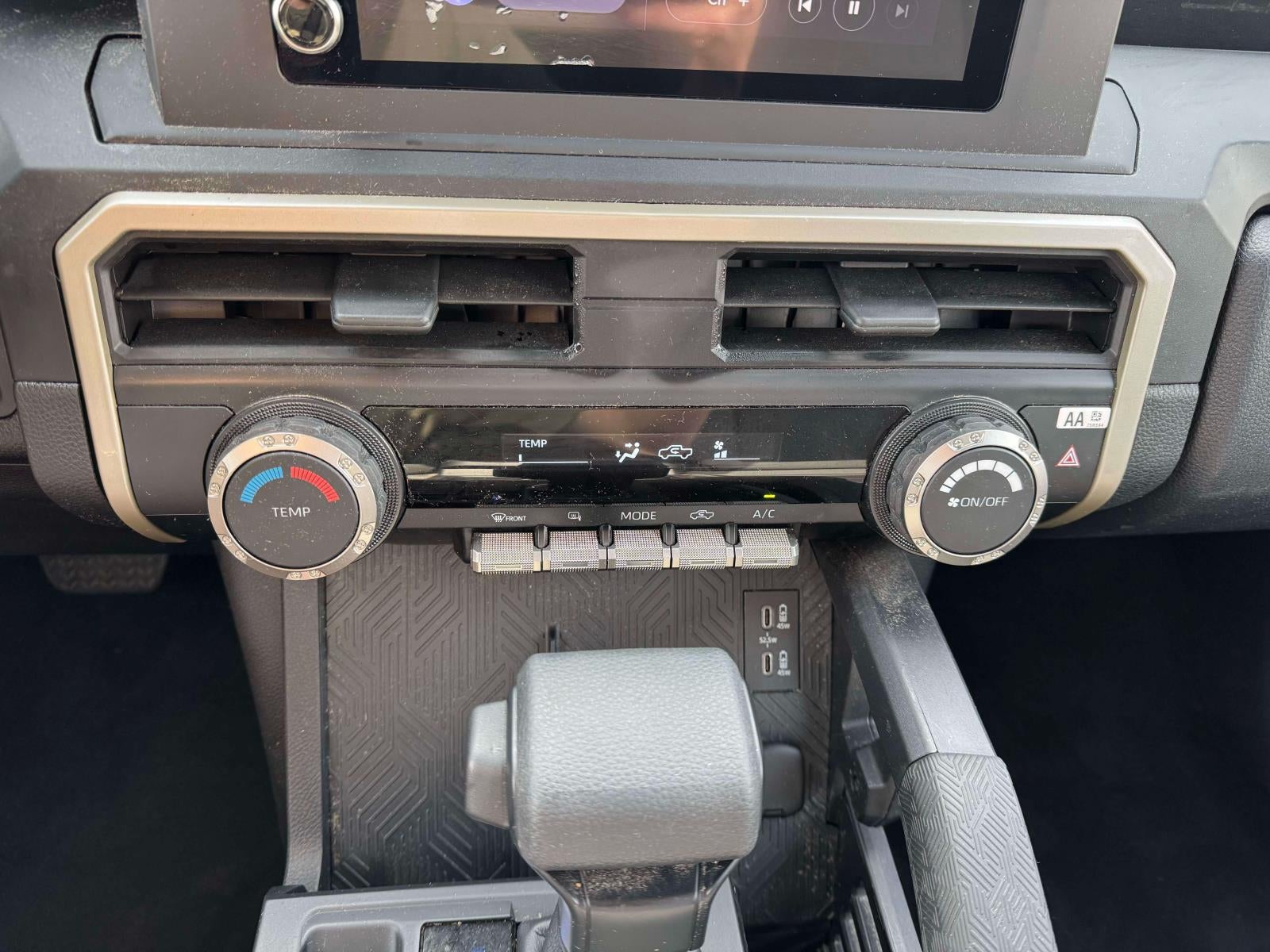 2025 Toyota Tacoma SR