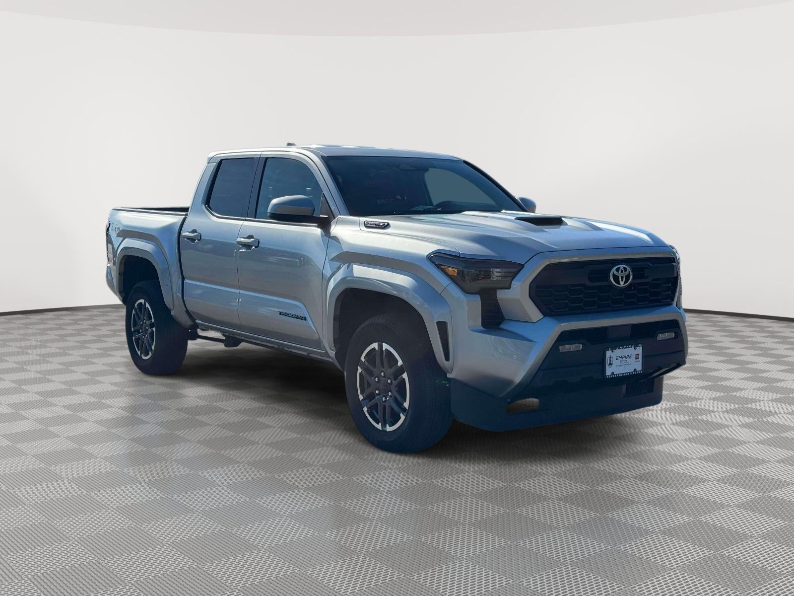 2025 Toyota Tacoma Hybrid TRD Sport