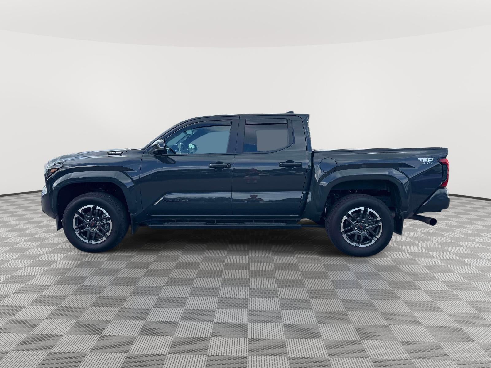 2024 Toyota Tacoma Hybrid TRD Sport 4WD