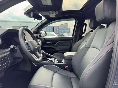 2024 Toyota Tacoma Hybrid TRD Sport 4WD