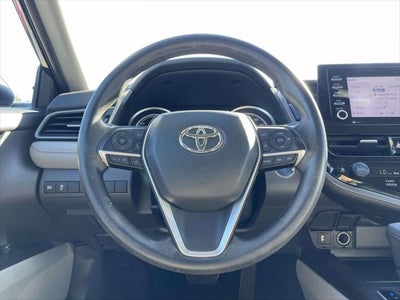 2022 Toyota Camry Hybrid LE