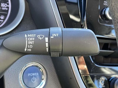 2022 Toyota Camry Hybrid LE