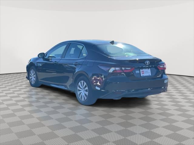 2022 Toyota Camry Hybrid LE