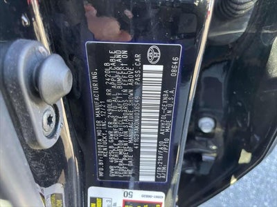 2022 Toyota Camry Hybrid LE