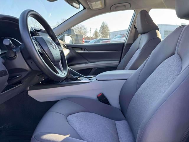 2023 Toyota Camry LE Hybrid