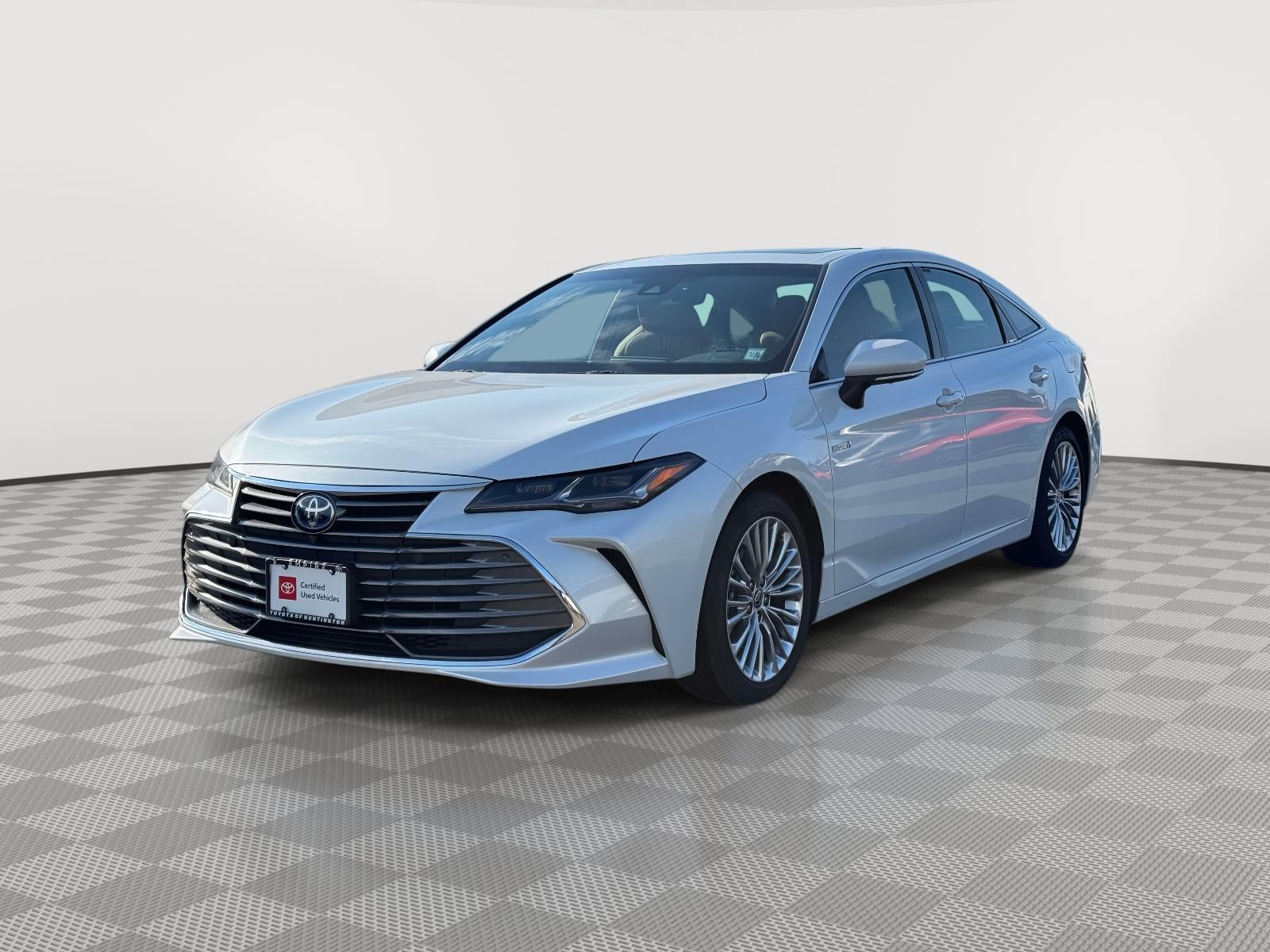 2020 Toyota Avalon Hybrid Limited