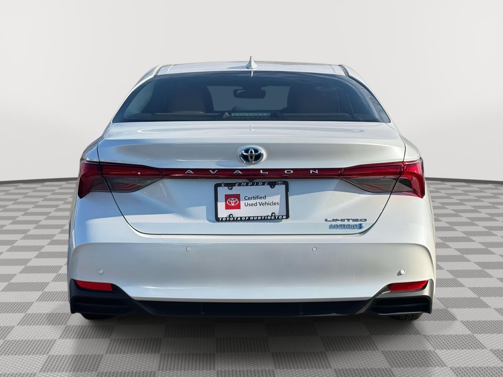 2020 Toyota Avalon Hybrid Limited