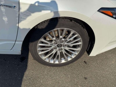 2020 Toyota Avalon Hybrid Limited