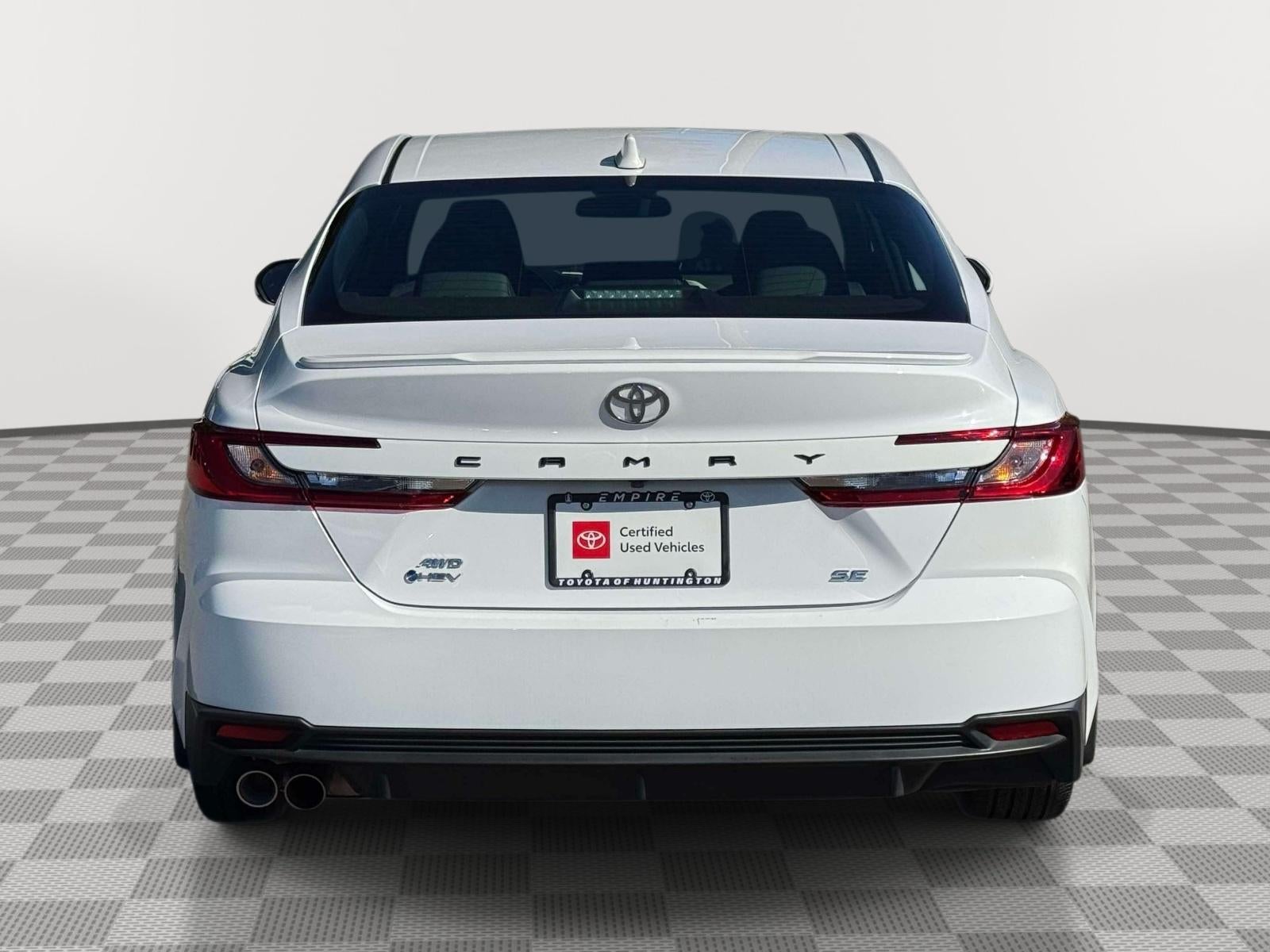 2025 Toyota Camry SE