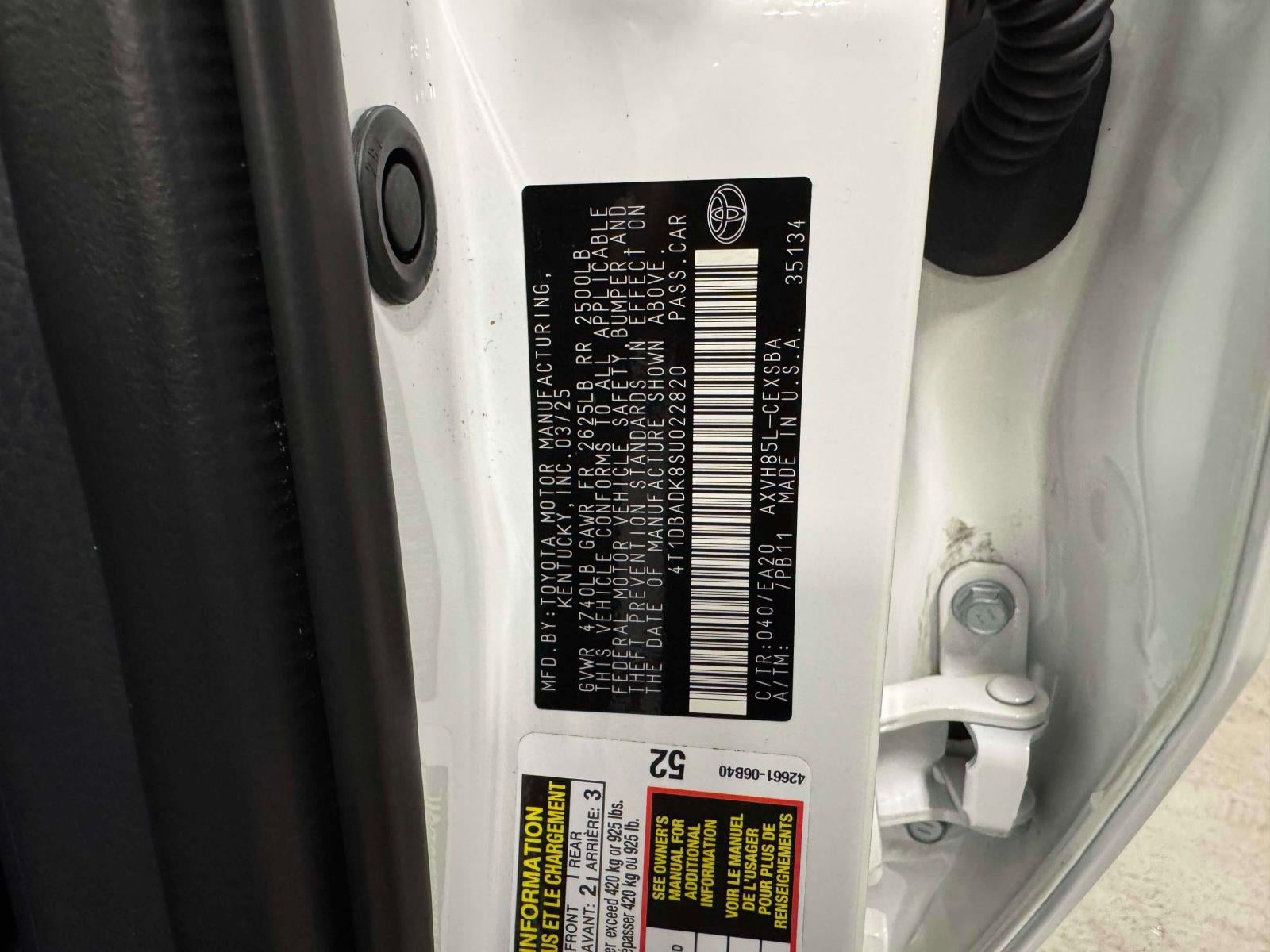 2025 Toyota Camry SE