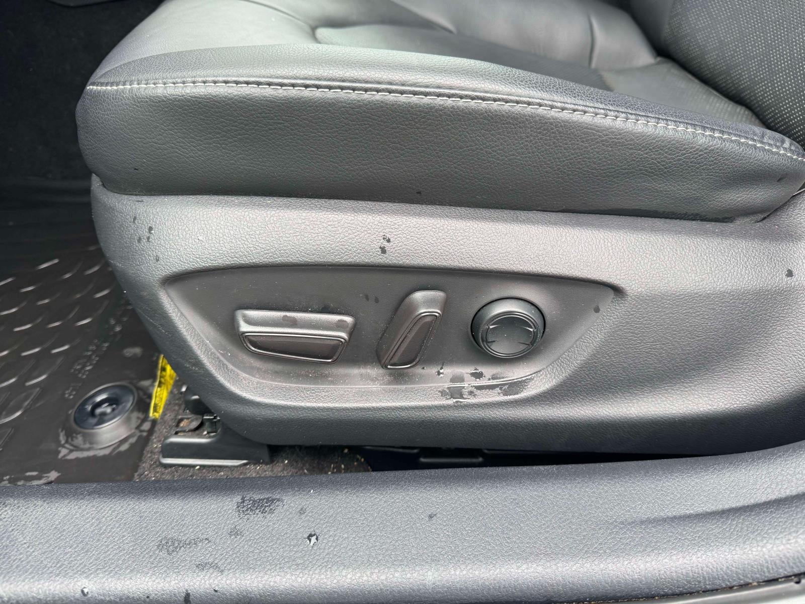 2021 Toyota Camry XSE Hybrid